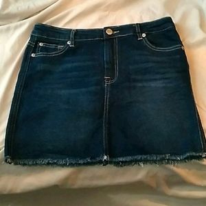 A Denim skirt